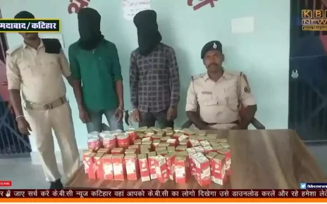 अहमदाबाद पुलिस ने विदेशी शराब समेत दो शराब तस्करों को किया गिरफ्तार